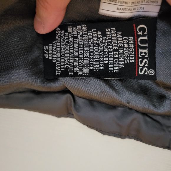Women Guess mid length down coat size small dark grey color lightly used - Picture 5 of 6
